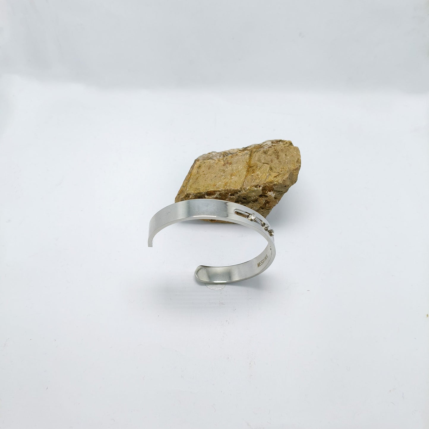 Moving Zirconia Bangle