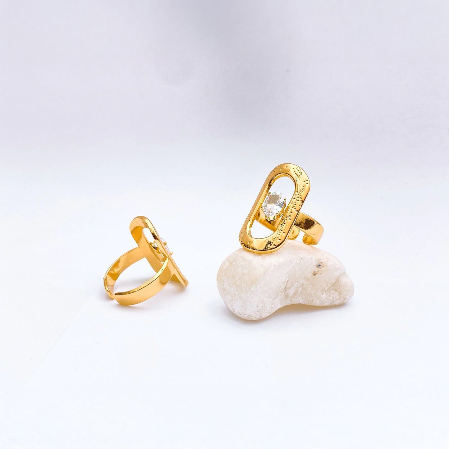 Oval Ring