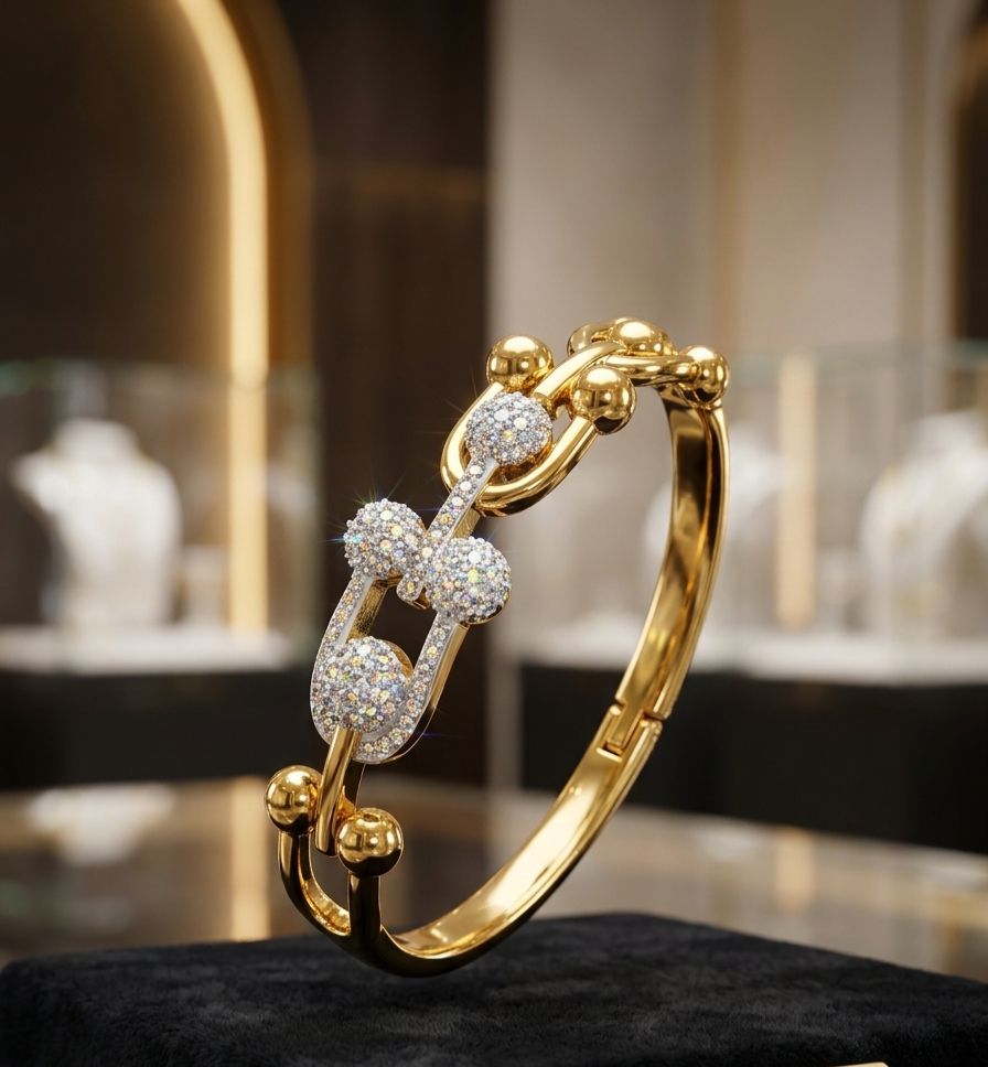 Tiffany Hand Cuff
