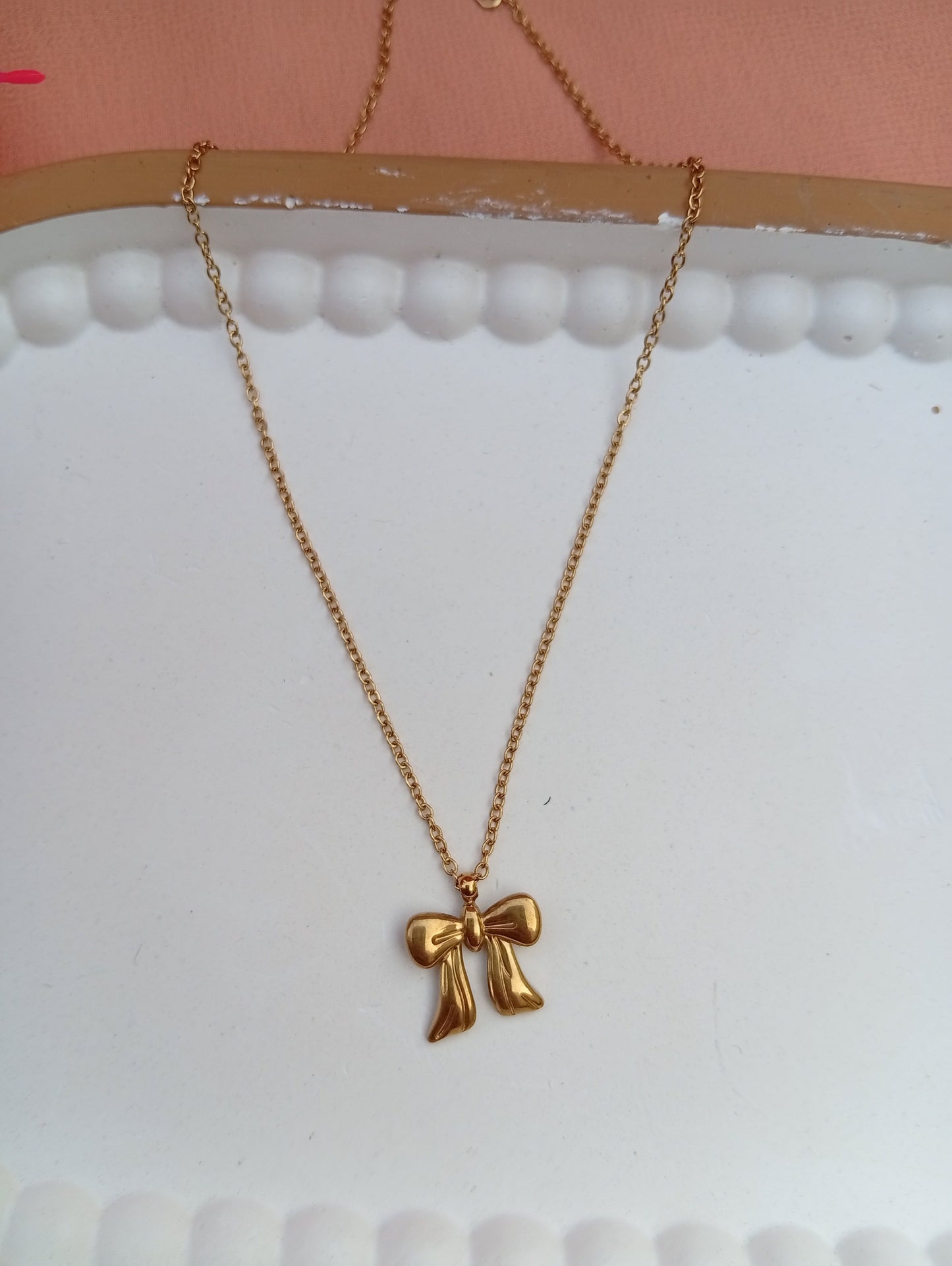 Bow Pendant