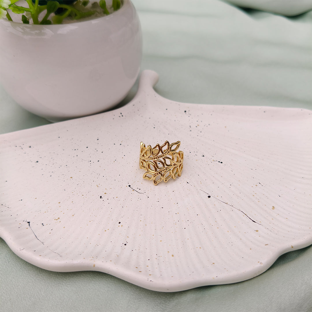 Leaf Lattice Ring