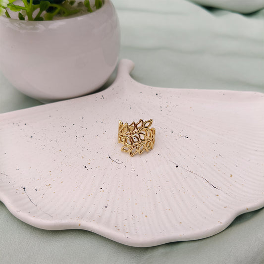 Leaf Lattice Ring