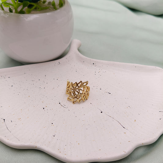 Leaf Lattice Ring