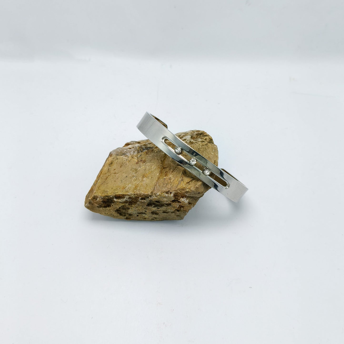 Moving Zirconia Bangle
