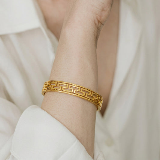 Edforce Women's Bangle