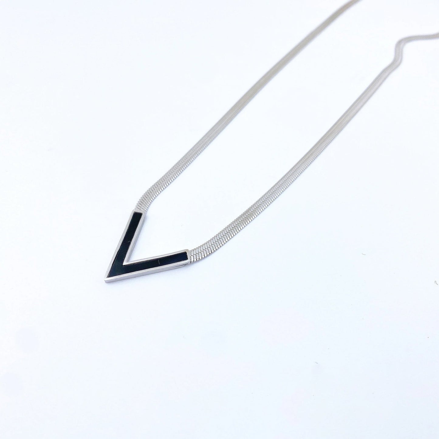 V Necklace