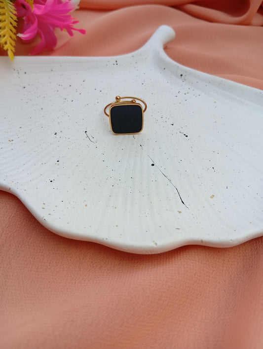 Black Square Ring
