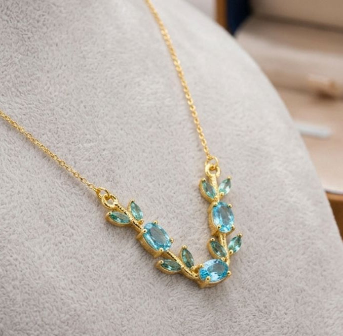 Tulip Necklace